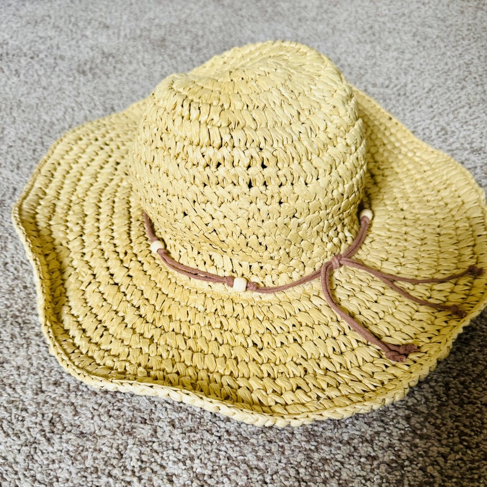 Roxy sun hat